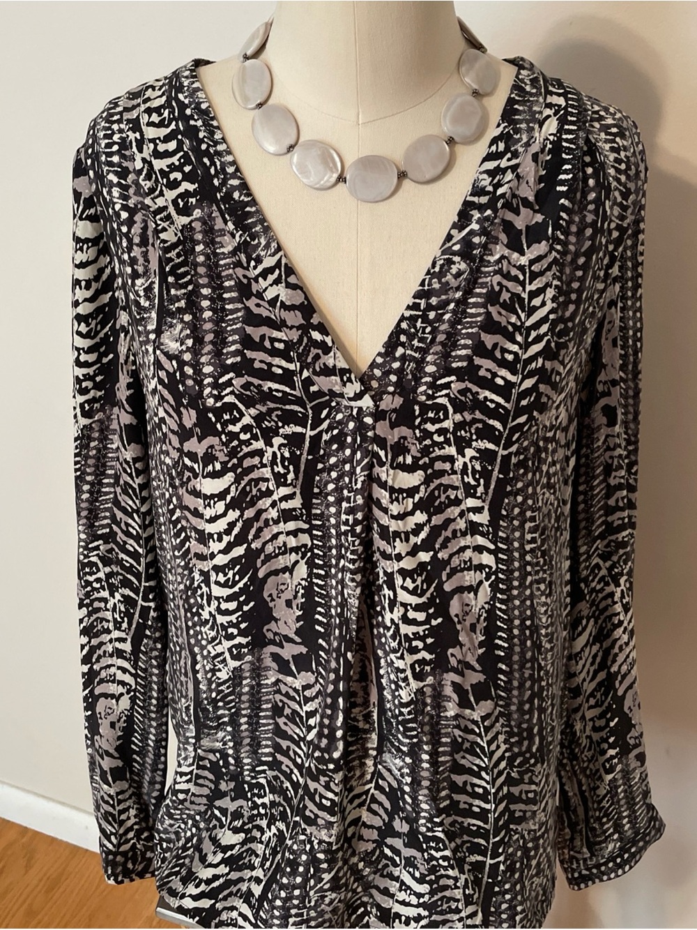Joie Black & Ivory Abstract V-Neck Blouse